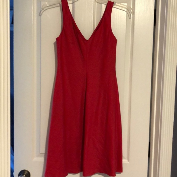 Red Linen Sleeveless Dress - Picture 4 of 4